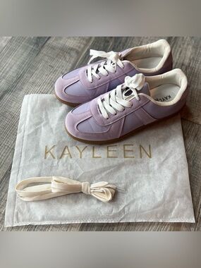 KAYLEEN By Los Angeles Lilac & Cream Retro-Style Sneakers